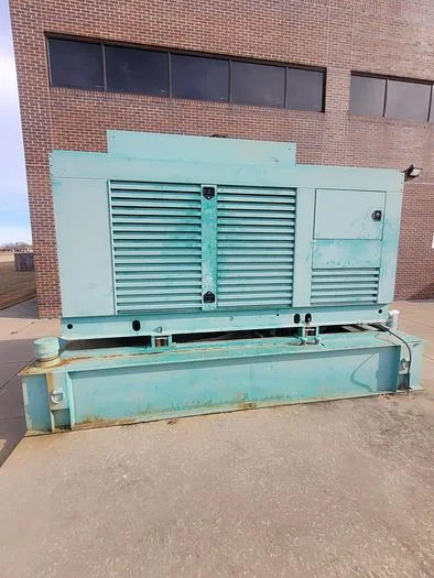 Cummins 300DQAF-2054 Diesel Generator Set — product image 5 of 6