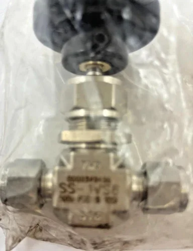 Swagelok SS-1VS6 Needle Valve 3/8" Tube OD 316 Stainless Steel — primary product image