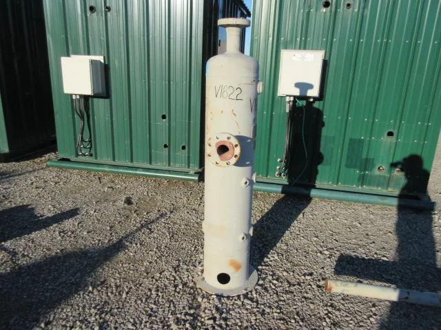 Gardner-Denver Vertical Gas Scrubber PN 157336, 14" x 4' — product image 2 of 9