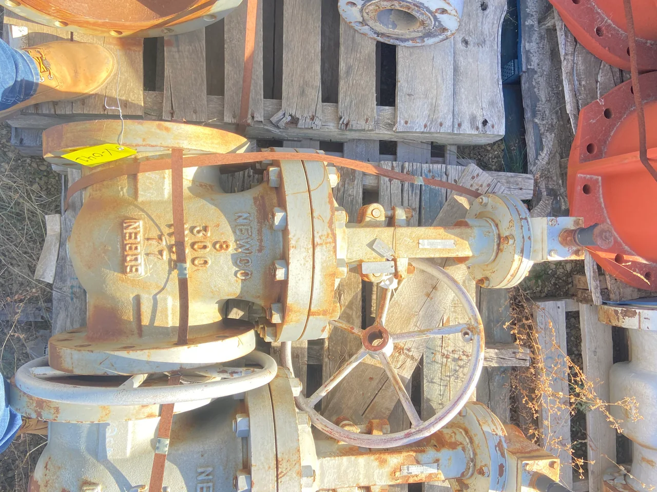 Newco 8 Inch Class 300 Cast Steel Gate Valve — product image 2 of 3