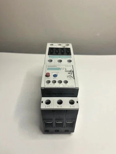 Siemens 3RU1136-4DB0 Overload Relay 18-25 Amp with 3RT1033-1A Contactor — product image 2 of 6