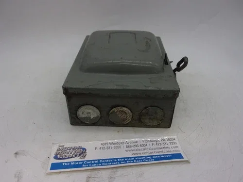 Square D Heavy Duty Safety Switch 30A 3P Fusible 240V NEMA 1 — product image 8 of 8