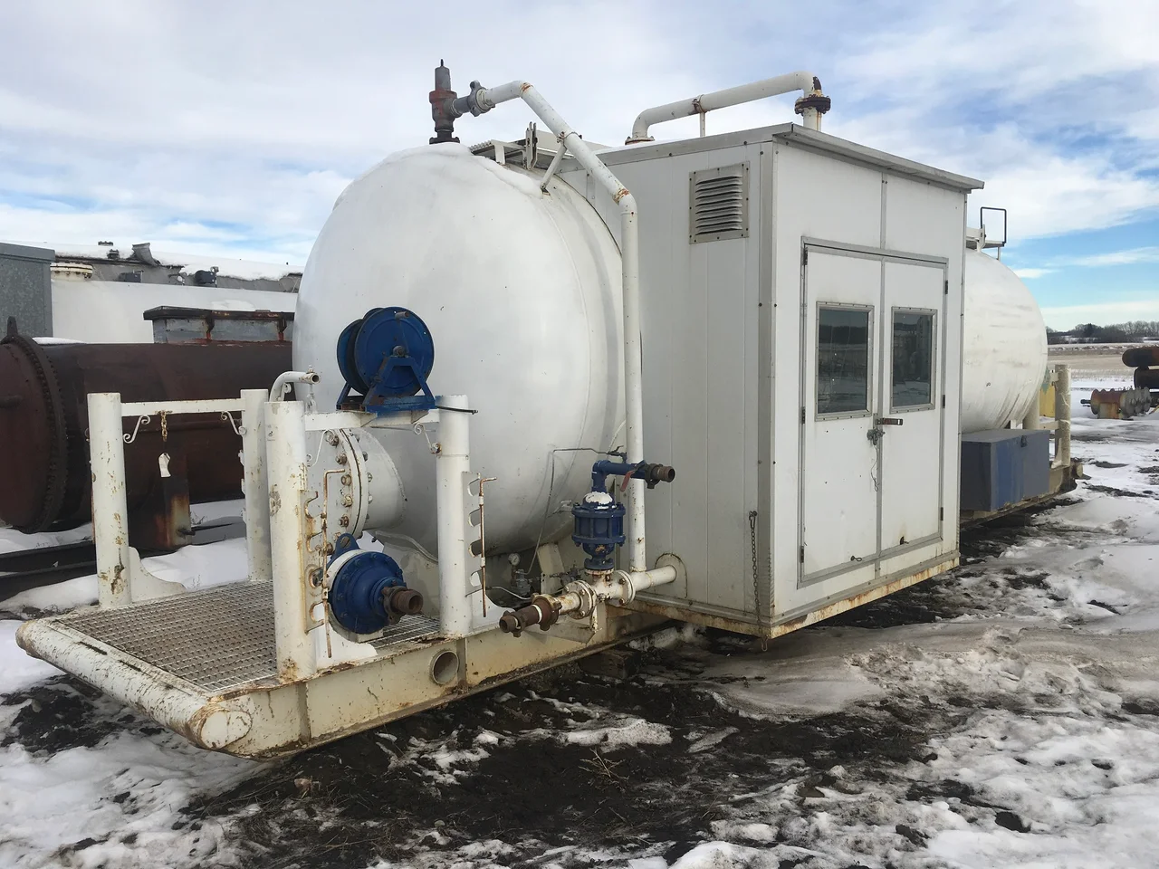 Chart Industries 15-MAX 8' x 24' Vapor Tight Cryogenic Storage Tank — primary product image