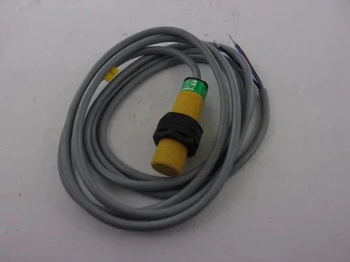 Turck BI5-S18-AN6X 50MM Inductive Proximity Sensor — product image 2 of 2
