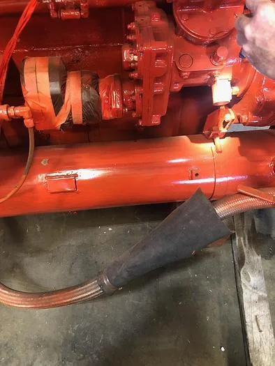 Waukesha L7042GL Natural Gas Engine with Ariel JGK/4 Reciprocating Compressor Package — product image 5 of 10