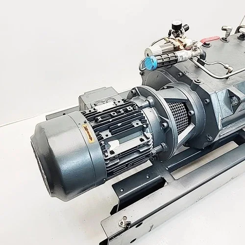 Busch COBRA NC 0400 B LZ1 VXRZ Dry Screw Vacuum Pump — product image 2 of 9
