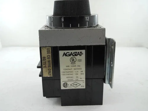 AGASTAT 7022AH Electropneumatic Off-Delay Timing Relay, 3-30 Minutes, 120VAC 60Hz — product image 3 of 5