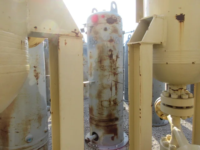 Exterran 24" x 5' Blowcase Pressure Vessel — product image 2 of 6