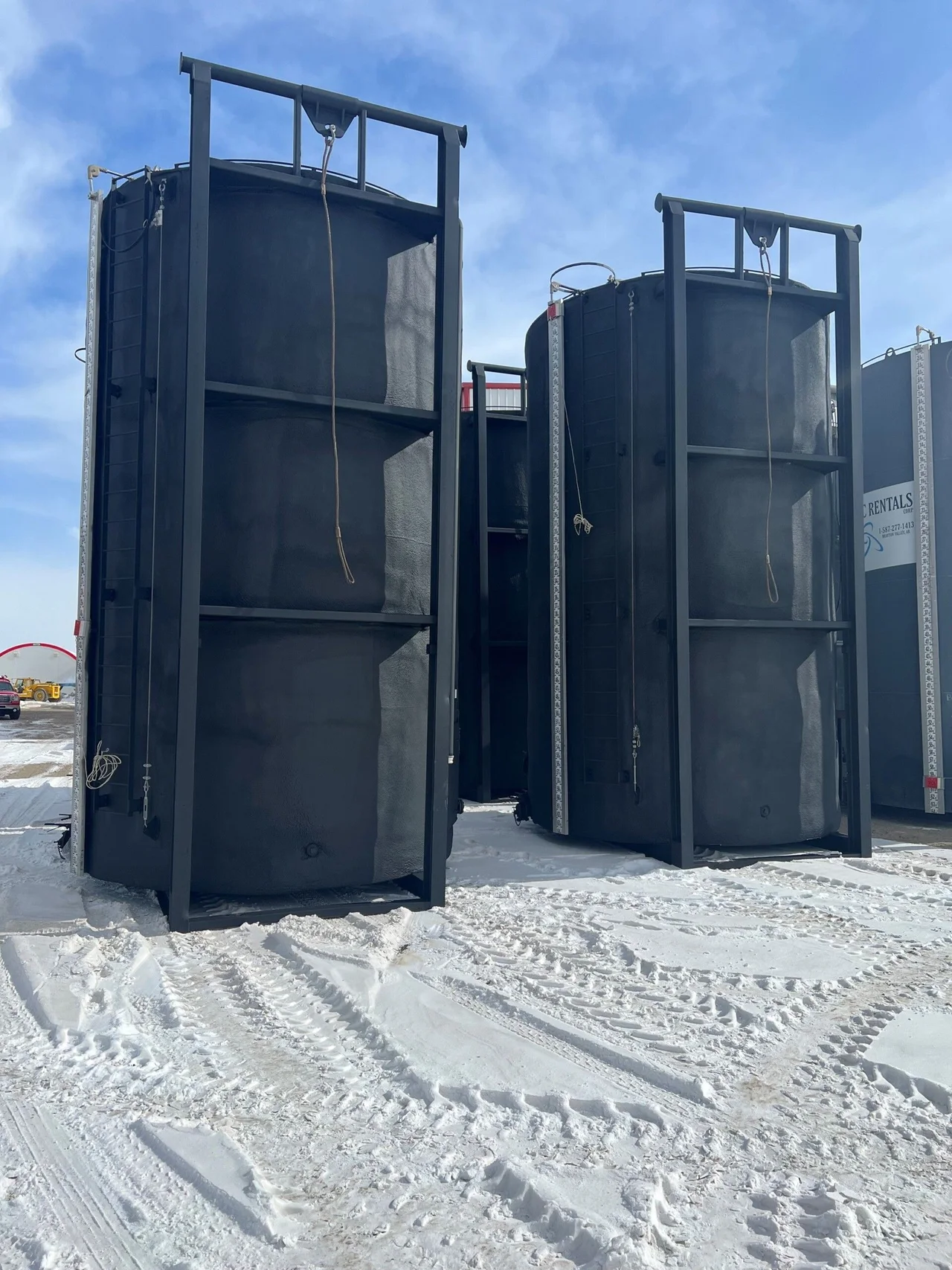 Fully Refurbished 400 BBL Insulated Tanks — product image 5 of 6