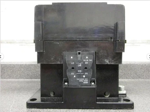 CN-EH 1200 Magnetic Contactor, 1200A, 600V AC, 3-Pole — product image 8 of 10