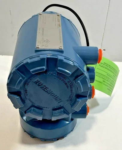 Rosemount 8732E Magnetic Flowmeter Transmitter 8732EMR2A1M4 — product image 8 of 11