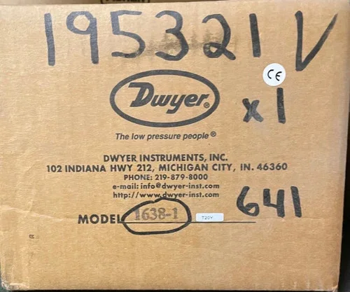Dwyer 1638-1 Large Diaphragm Differential Pressure Switch — primary product image