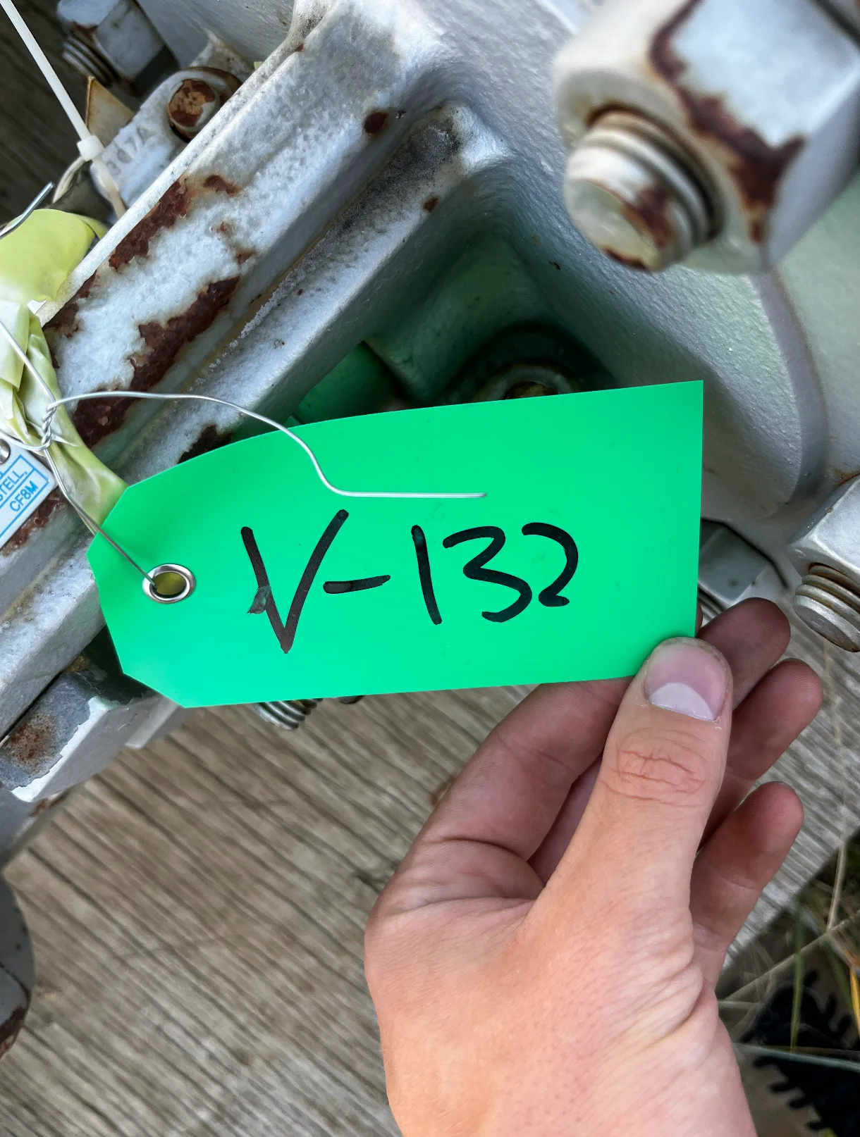 Velan 6 Inch Class 150 Cast Steel Gate Valve F14-0074C-31NB — product image 2 of 3