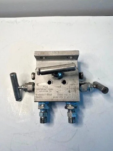 Parker PGI M-650SCT-WAW3 Transmitter Isolation Block & Bleed Valve 10000 PSI Stainless Steel — primary product image