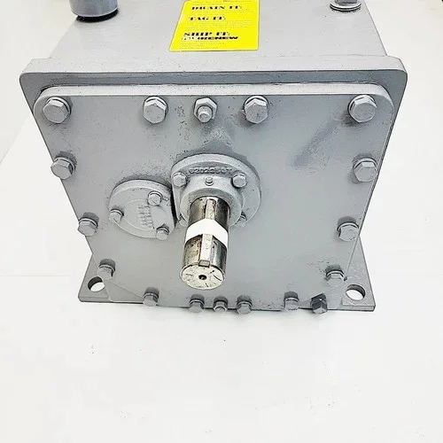 Falk 1060FC3A Enclosed Gear Drive with 70.51:1 Ratio — product image 4 of 5
