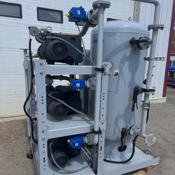 BeaconMedaes LVLS05T-200V-TCD Triplex Vacuum Pump Package — product image 2 of 3