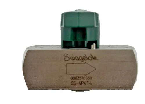 Swagelok SS-4P4T4 Stainless Steel Quarter-Turn Plug Valve — product image 4 of 6