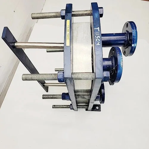 Ameridex X-15 Gasketed Plate Heat Exchanger with 28 Plates — product image 3 of 15