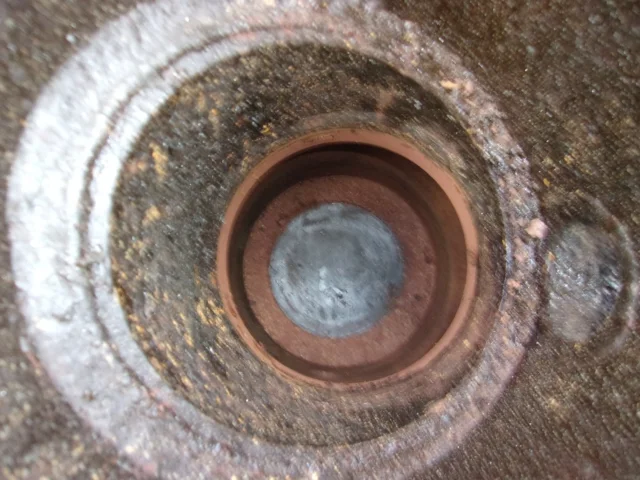 PECOFacet Vertical Gas Filter Housing 8-5/8 in x 16 in — product image 8 of 11