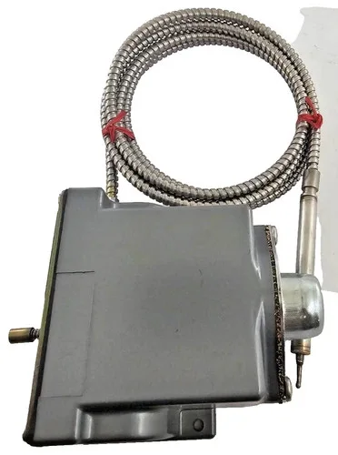 United Electric Controls Type E55 Temperature Switch Model 14063 — product image 5 of 7