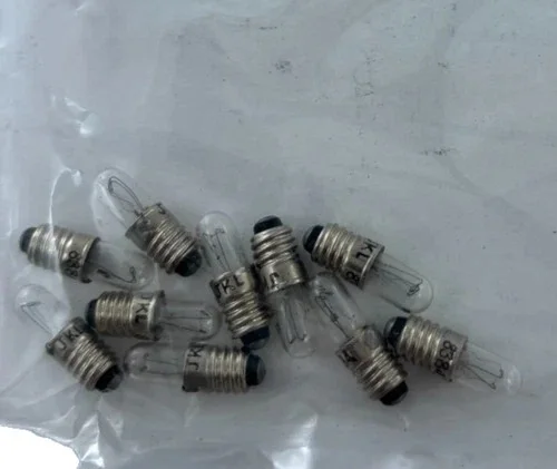 Sylvania 8384 Miniature Lamp Bulbs - Box of 10 — product image 3 of 3