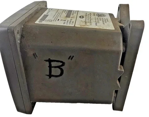 Hach sc100 General Purpose Analyzer Controller LXV401.52.00002 — product image 4 of 6