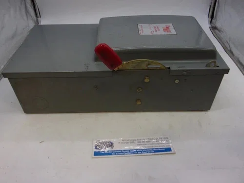 Arrow Hart Heavy Duty Fusible Safety Switch AH-423A — product image 7 of 9