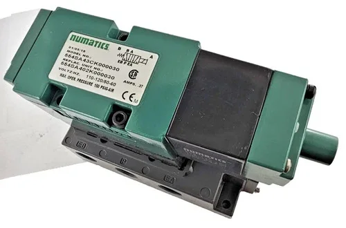 Numatics 554SA402K000030 Solenoid Valve with Speed Control and Regulator Plug-In Assembly — product image 2 of 7