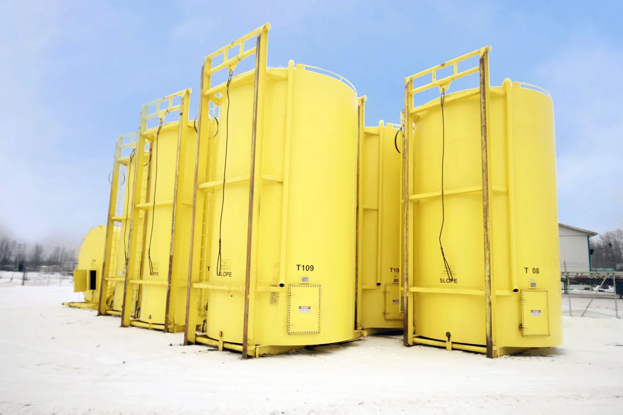 New 400 BBL Internally Coated Tanks — primary product image