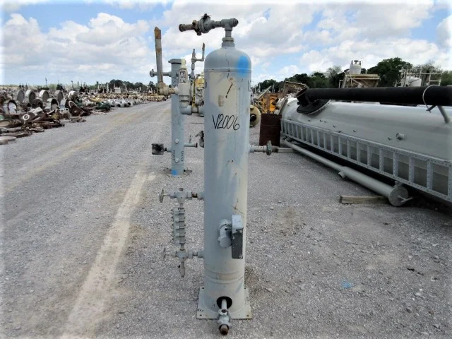 J.W. Williams Vertical Two-Phase Separator, 10-3/4" x 4' — product image 2 of 6