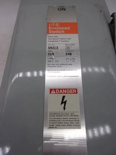 ITE Vacu-Break Heavy Duty Enclosed Safety Switch SN323, 100A 240V Fusible — product image 2 of 9