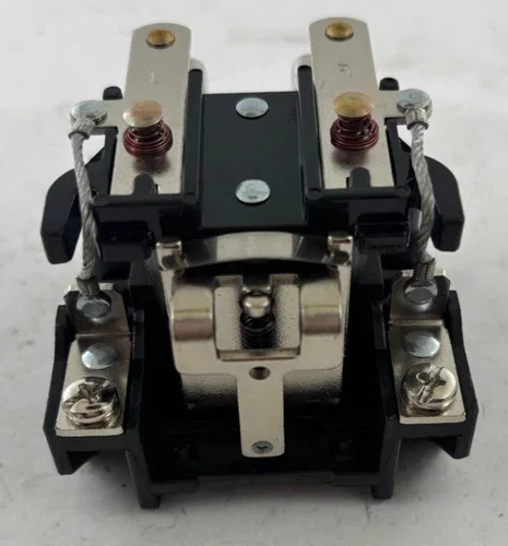 Dayton 5Z556 Power Relay, 12VDC, 30A, DPST-NO — product image 7 of 7