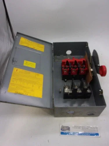 Cutler-Hammer DH362FGK Heavy Duty Safety Switch, 60 Amp, 600V, 3-Pole, Fusible, NEMA 1 — product image 5 of 9