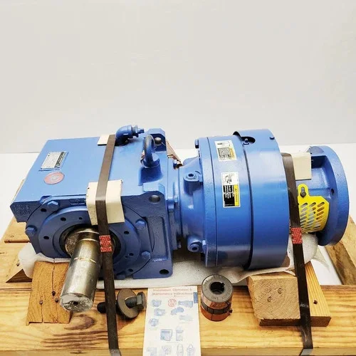 Sumitomo SM-Bevel BuddyBox Gear Reducer LHHJS-2B165TE-K2-18 — product image 3 of 13