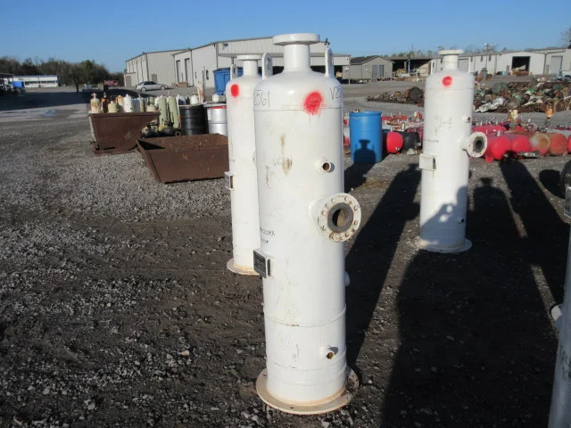 Atlantic Fabrication & Design SEPV-1604-720-3 Vertical Gas Scrubber, 16" x 4' — product image 2 of 8