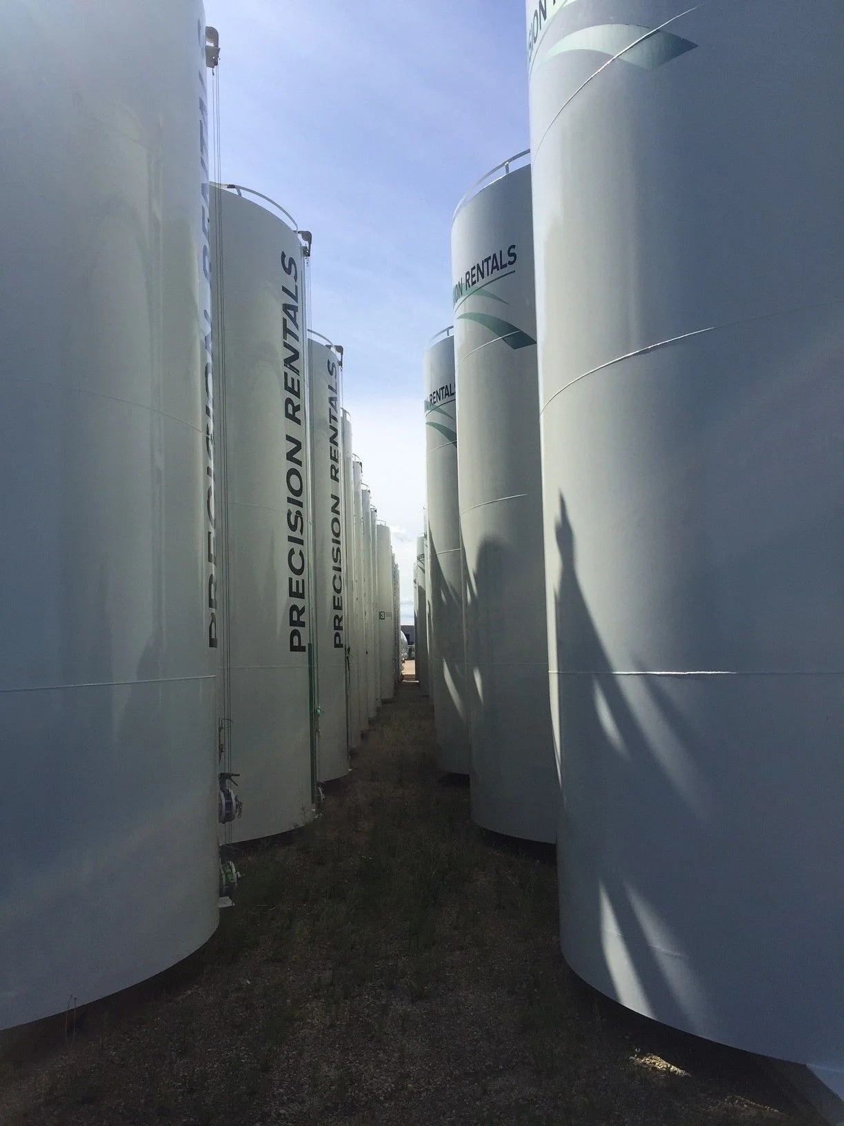 400 BBL Skidded Tanks (600) — primary product image