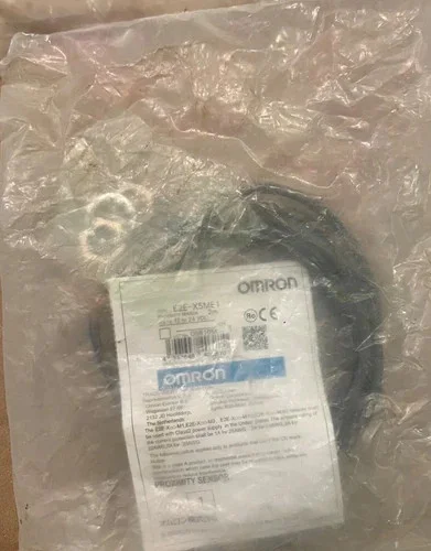 Omron E2E-X5ME1 2M Inductive Proximity Sensor — primary product image