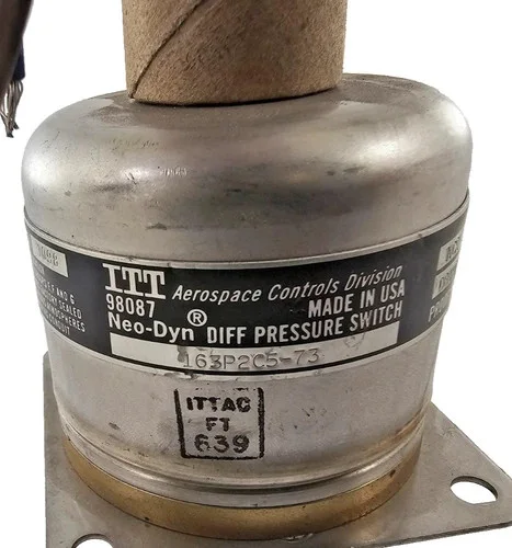 ITT Neo-Dyn 163P Differential Pressure Switch Model 163P2C5-73 NEMA 4 — product image 3 of 9