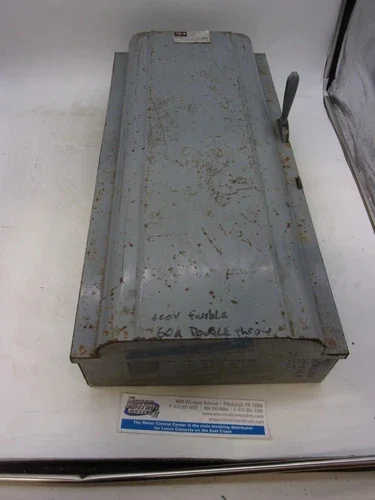 Cutler-Hammer 4162H312 Fusible Double Throw Safety Switch, 60A, 600V, 3P, NEMA 1 — primary product image