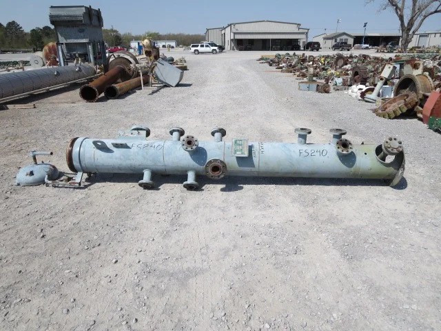 Allen Tank Vertical Filter Separator 14" OD x 9' — product image 7 of 9
