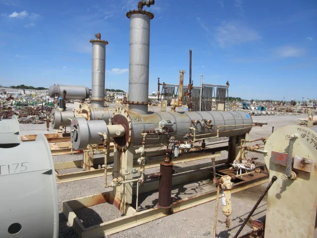 Natco Reboiler/Surge Combination 18" OD x 9'-5" — product image 5 of 7