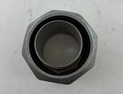 Eaton Crouse-Hinds LT150DC 1-1/2 Inch Straight Liquidtight Connector (Lot of 4) — product image 6 of 6