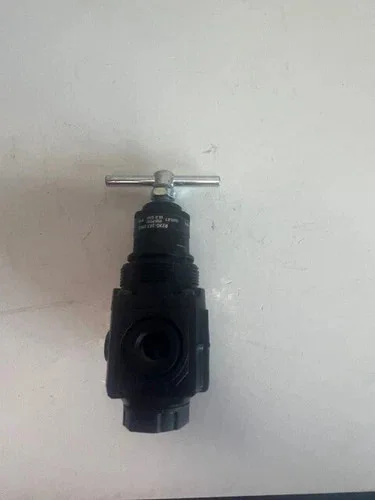 Norgren R72G-2AT-RMG Inline Pressure Regulator — primary product image