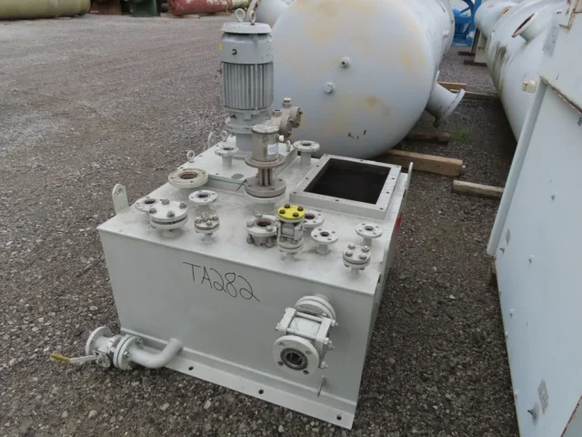 Custom Hydraulic Power Unit TA282 with 5HP Motor and Immersion Heaters — product image 4 of 10