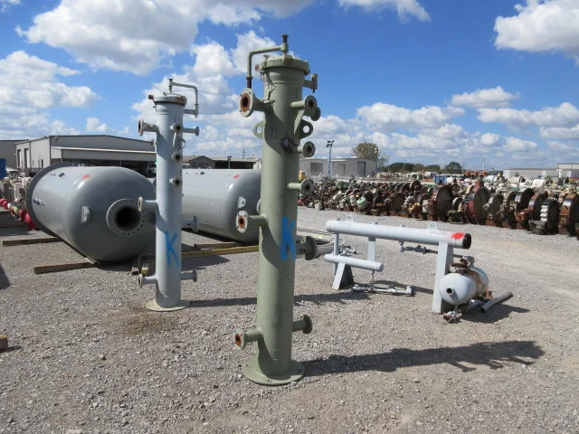 Exterran Vertical Filter Vessel 10 3/4" OD x 6'3" — product image 12 of 14