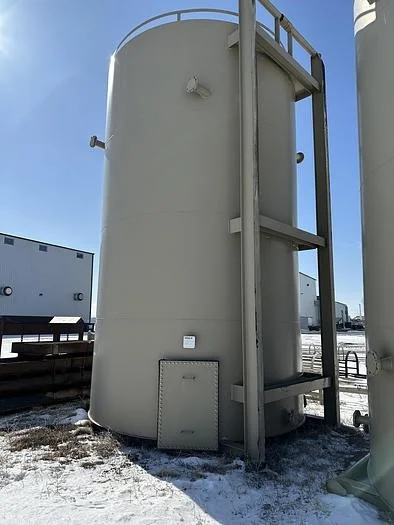 400 BBL Partially Internally Coated Tank — product image 4 of 5
