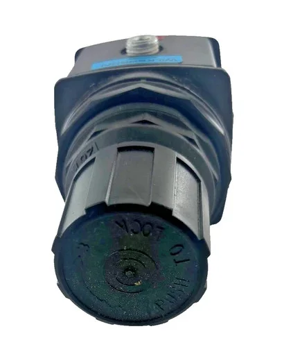 Wilkerson R28-06-F000 Pneumatic Regulator Series A — product image 6 of 6
