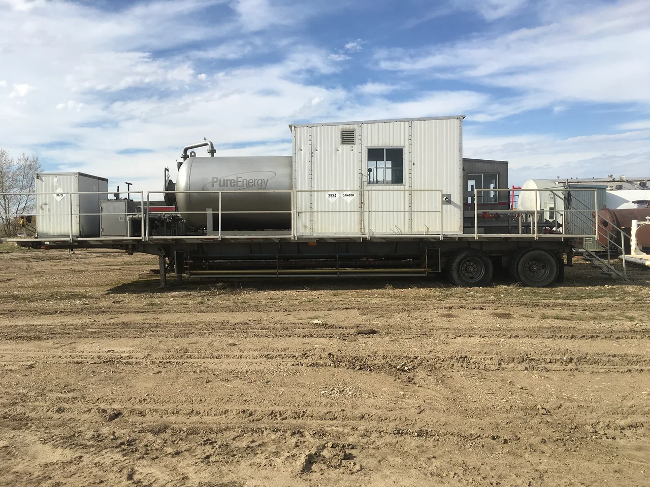 E&D Pipe and Process Equipment Ltd. 6' x 10' Production Testing Unit on 45' Hiboy Trailer — primary product image
