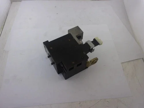 Telemecanique E20FOL2 Size 4 1 Pole Non-Compensated Overload Relay — primary product image