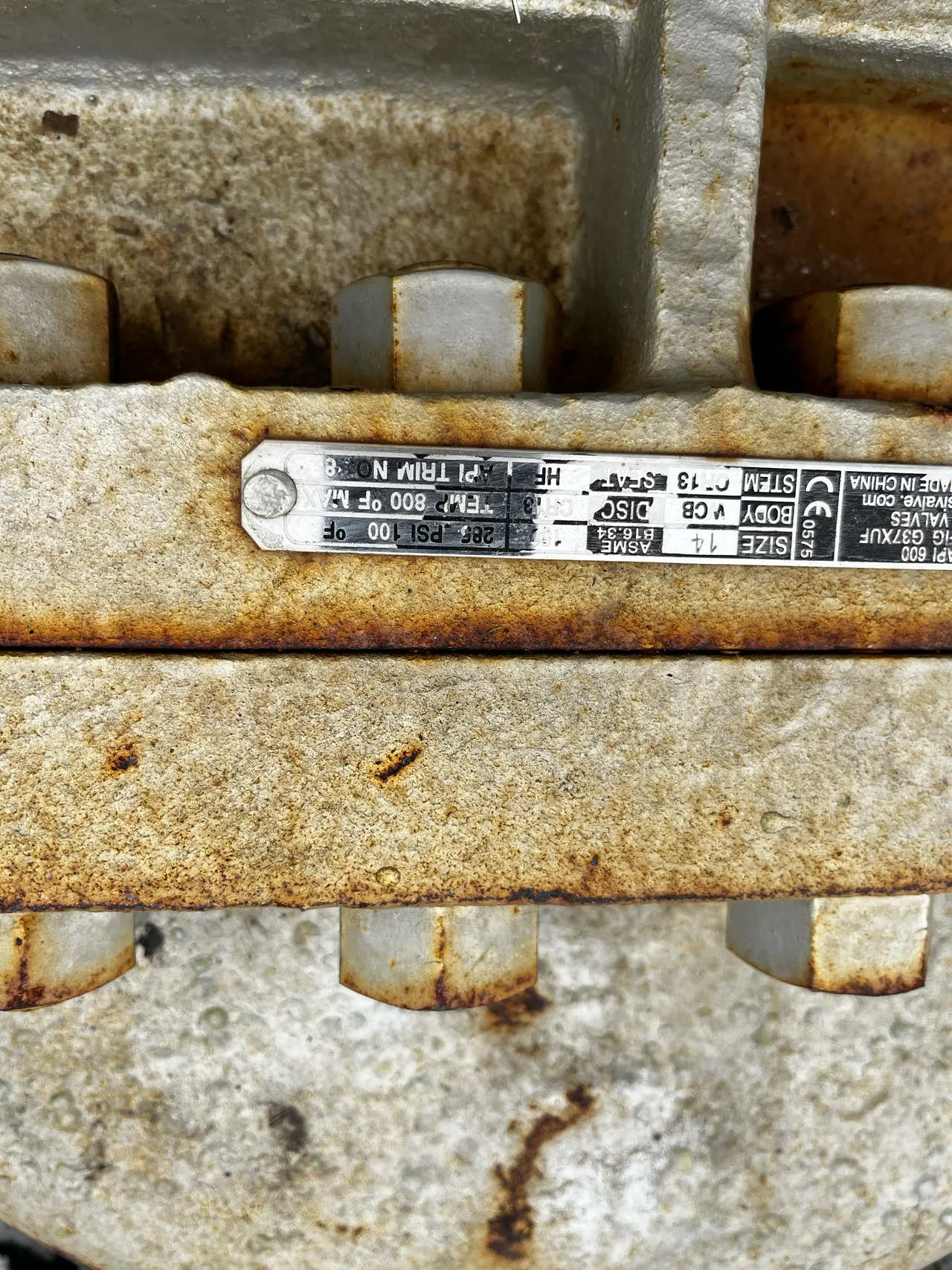 DSI 14 Inch Class 150 Cast Steel Gate Valve FIG 600 637XF with Zy-Tech B6207 Bevel Gear Operator — product image 4 of 5